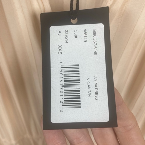 NWT PAIGE Illyria Split Neck Tiered Ruffle Midi Dress size XXS Cream Tan Blush - Picture 7 of 11